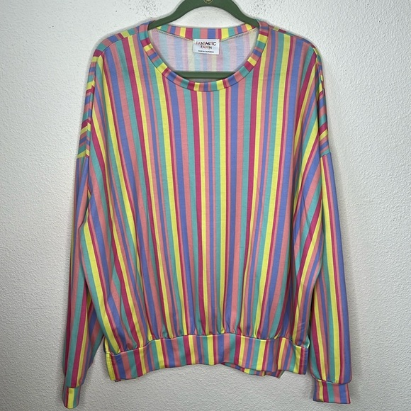 Anthropologie Tops - NWOT Anthropologie Fantastic Fawn Striped Top Size Small very oversized